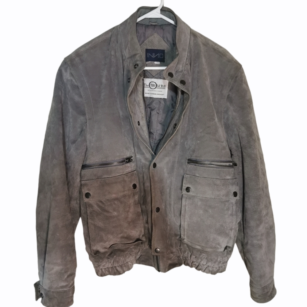 𝅺THE Old Mill Grey Leather Jacket